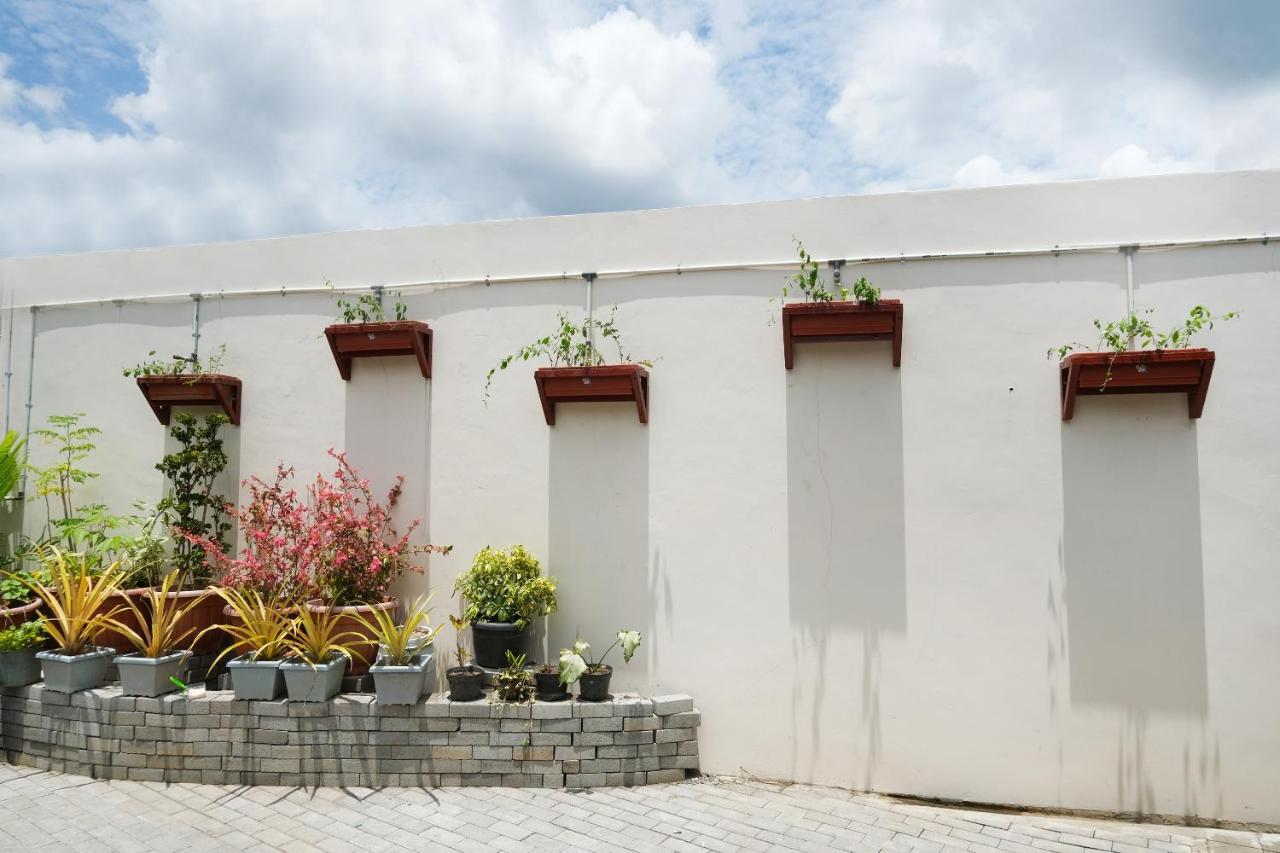 Grha Vege Jawi Syariah Mitra Reddoorz Hotel Yogyakarta Exterior photo